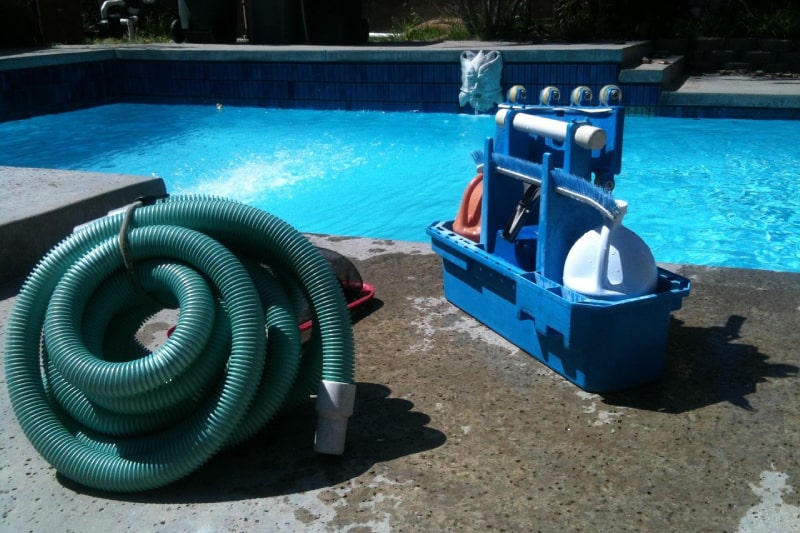 Efficient pool cleaning for summer